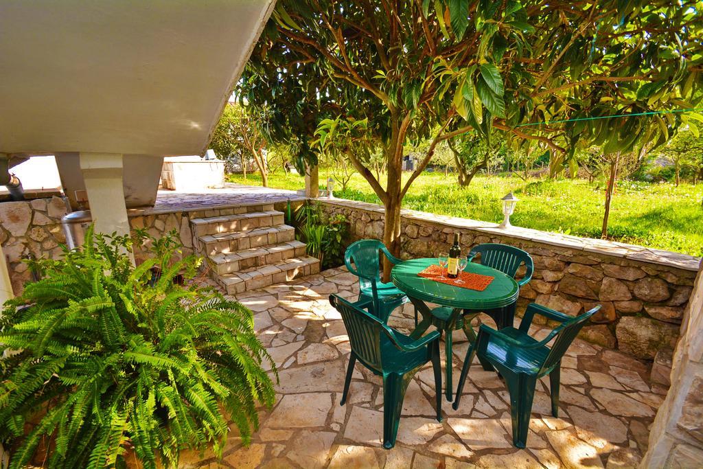 Kjara Apartments Tivat Exterior foto